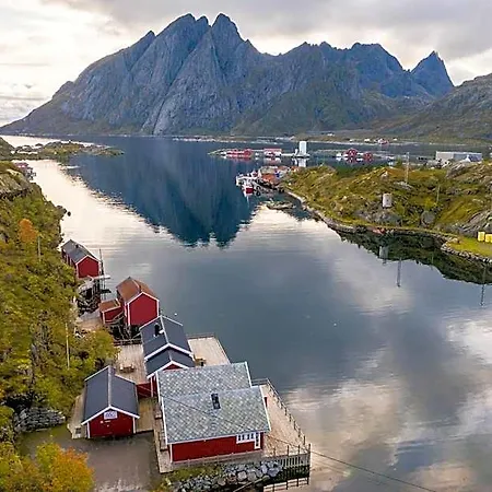 Lofoten - Sund מלון *