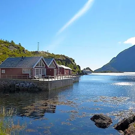 Lofoten - Sund מלון